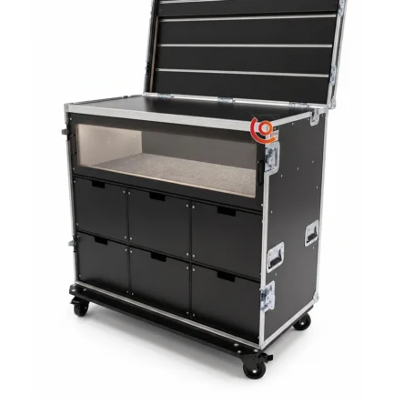 flight case vitrine avec led
